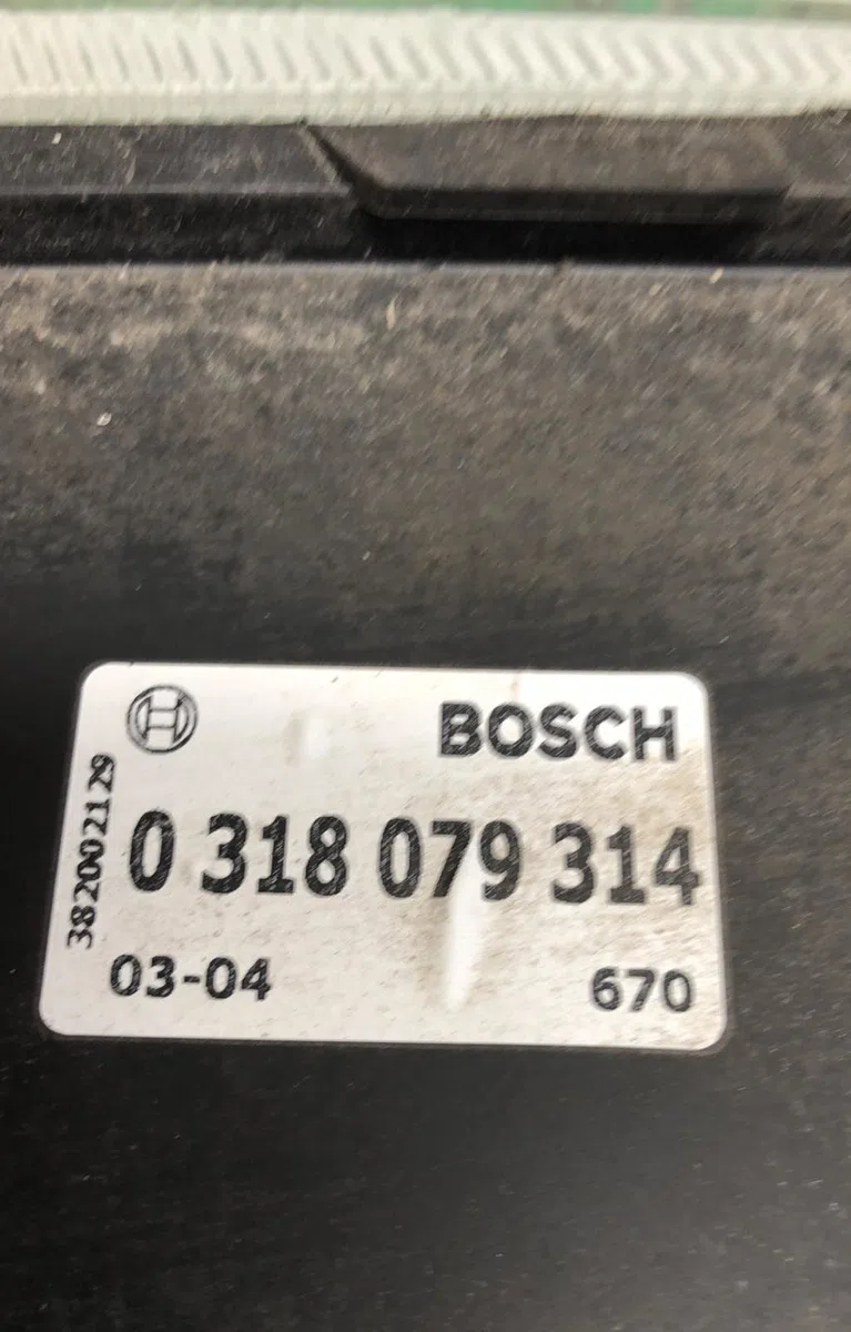Phare droit Renault MASTER II Camion plate-forme-Châssis (ED-HD-UD) 2.2 dci 90 (2000) occasion
