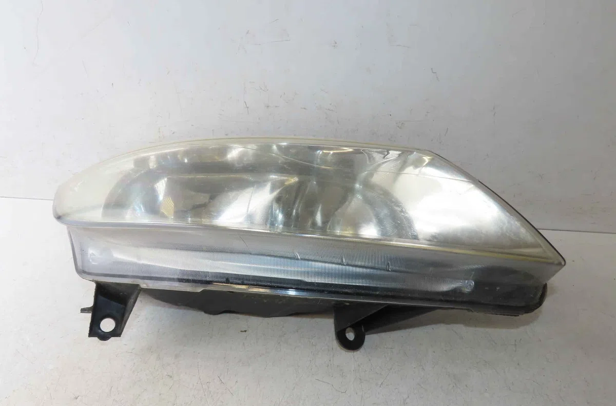 Phare droit RENAULT SCENIC  II occasion