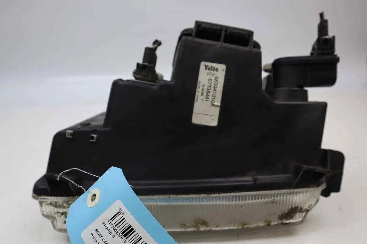 Phare droit Seat CORDOBA Vario (6K5) 1.9 tdi (1996-2002) occasion