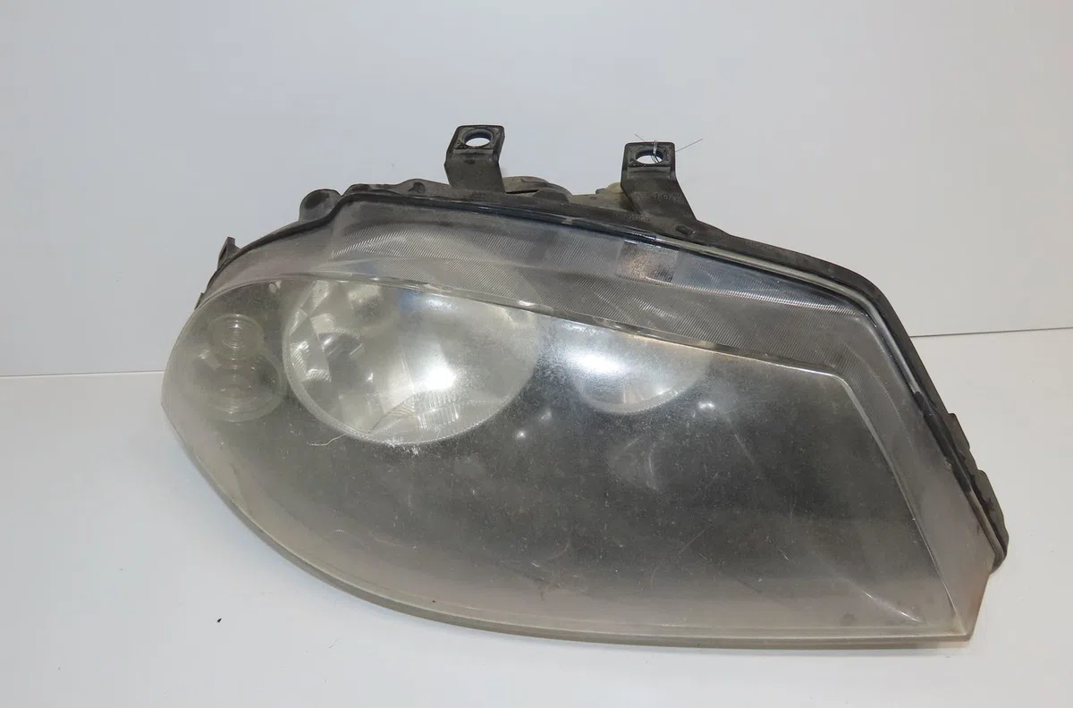 Phare droit Seat IBIZA III (6L1) 1.4 tdi (2002-2005) 3 portes occasion