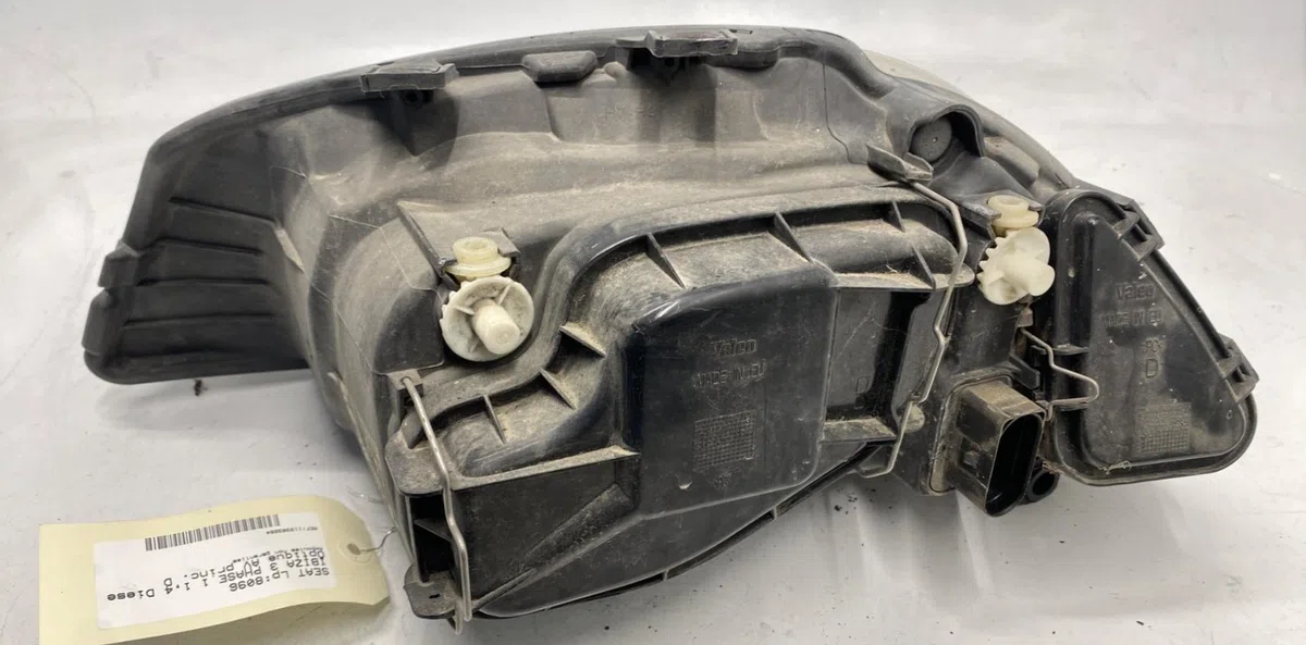 Phare droit Seat IBIZA III (6L1) 1.4 tdi (2002-2005) 3 portes occasion