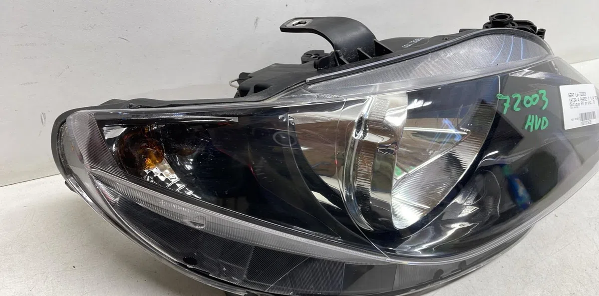 Phare droit Seat IBIZA IV (6J5, 6P1) 1.4 tdi (2008-2010) 5 portes occasion