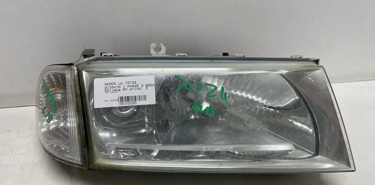 Phare droit Skoda OCTAVIA I Combi (1U5) 1.9 tdi (1998-2010) occasion