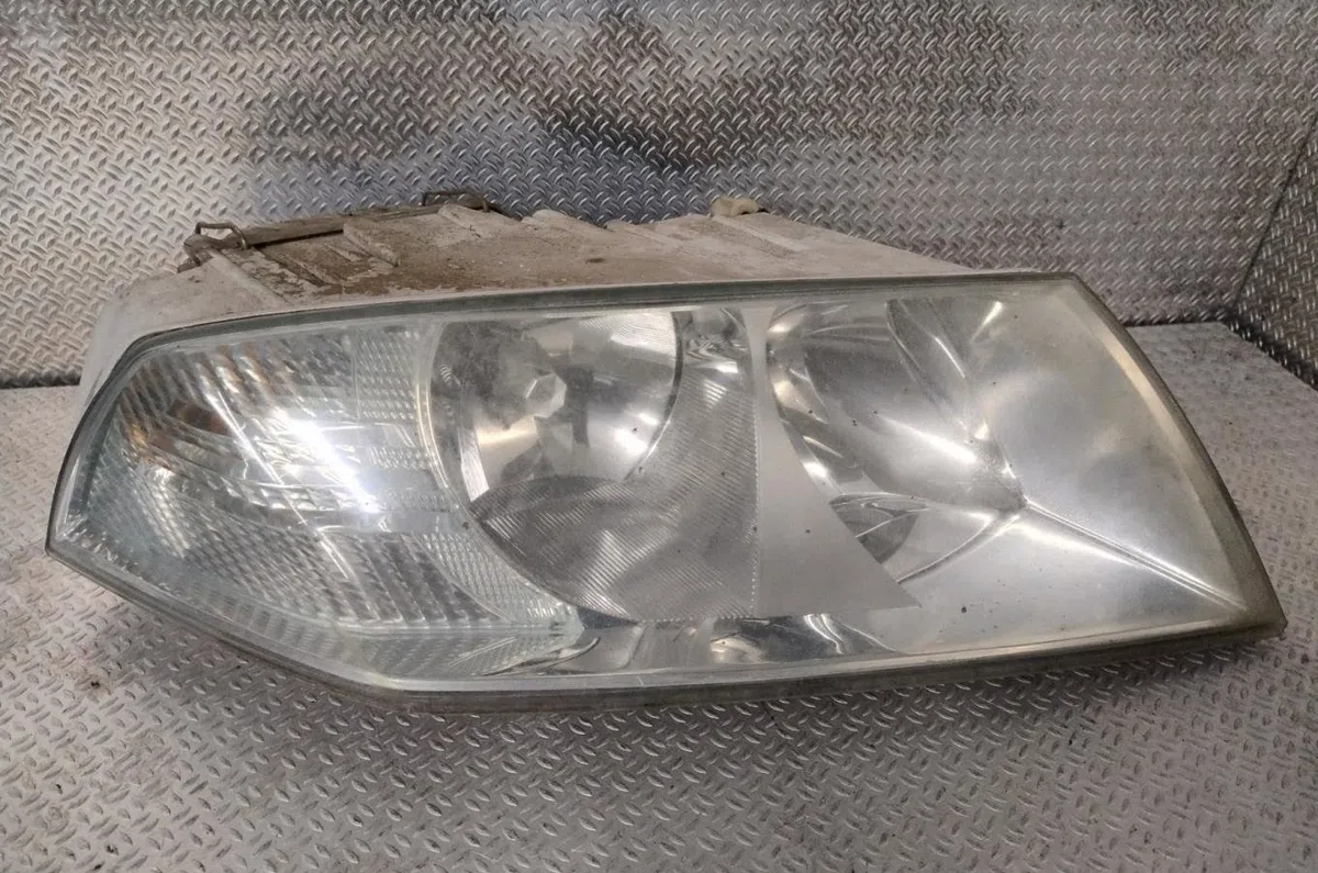 Phare droit Skoda OCTAVIA II (1Z3) 1.9 tdi (2004-2010) occasion