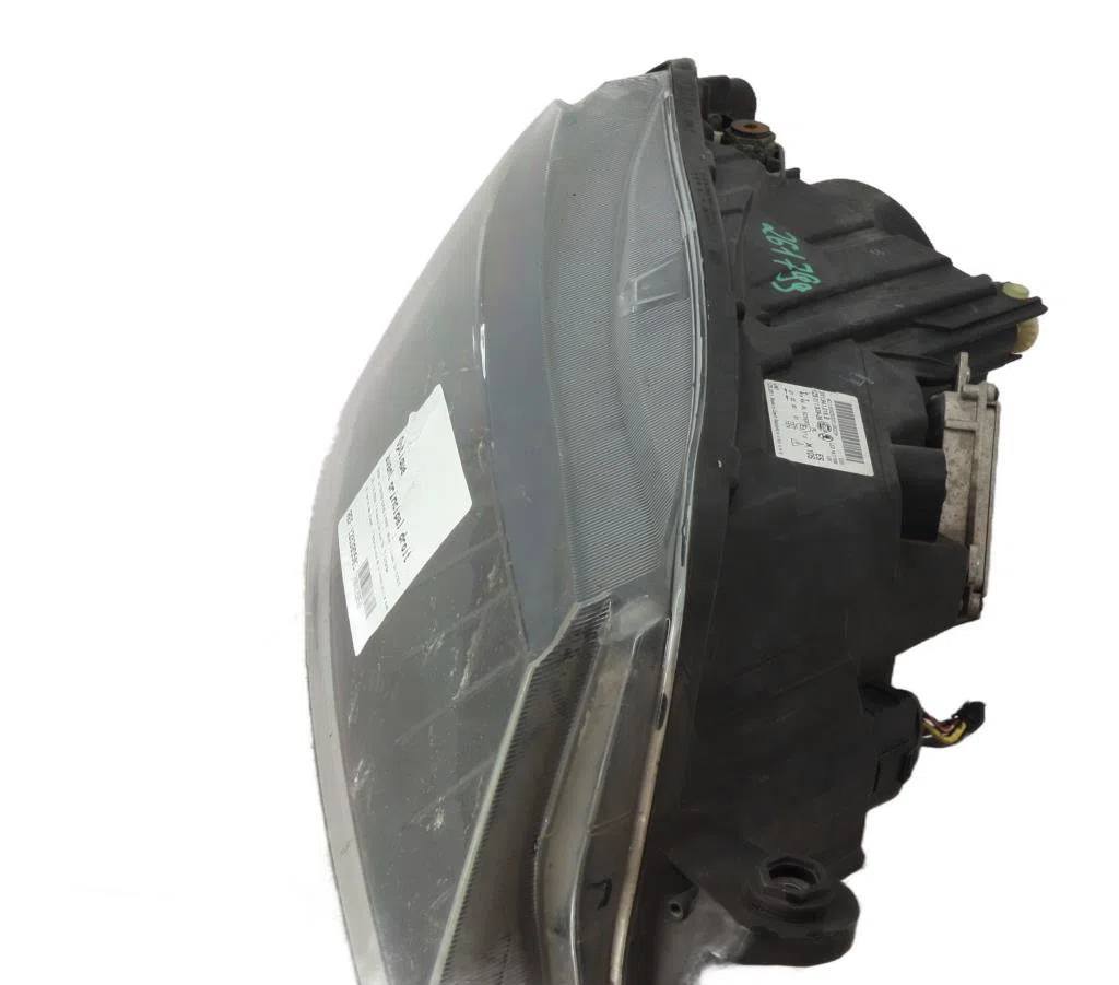 Phare droit SKODA SUPERB 3 PHASE 1 BREAK occasion