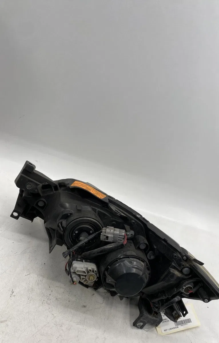 Phare droit Subaru IMPREZA 3-5 portes (GR, GH, G3) 2.0 d awd (2009-2012) occasion