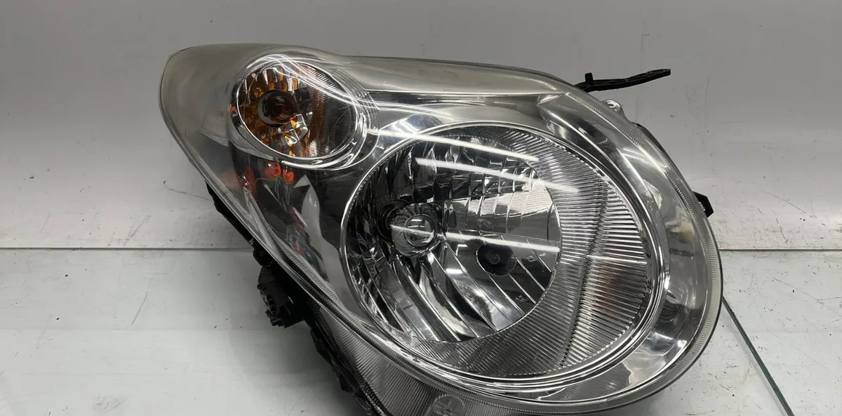 Phare droit SUZUKI ALTO 2 occasion