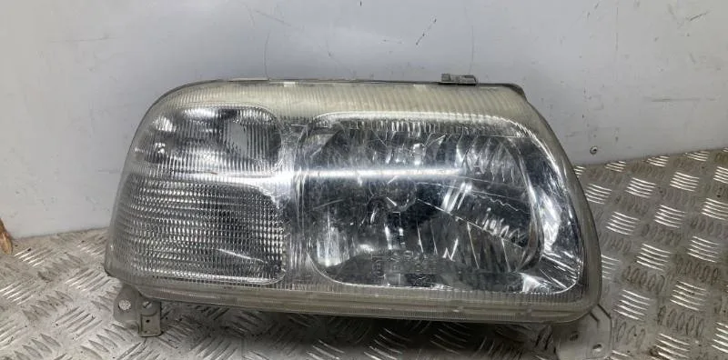 Phare droit SUZUKI GRAND VITARA 1 occasion