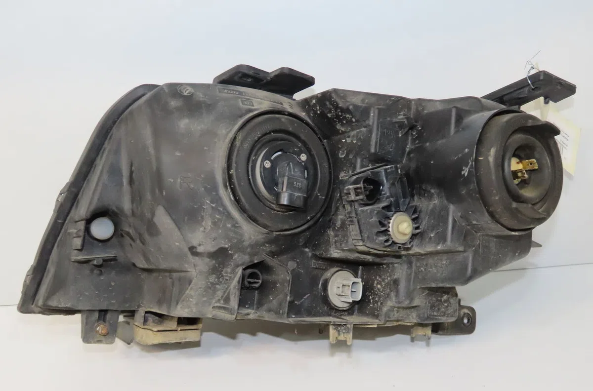 Phare droit Suzuki GRAND VITARA II (JT, TE, TD) 1.9 ddis traction intégrale (jt419, td44, jb419wd,... (2005-2015) occasi