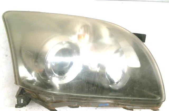 Phare droit Toyota AVENSIS Break (_T25_) 2.0 d-4d (adt250_) (2006-2008) occasion