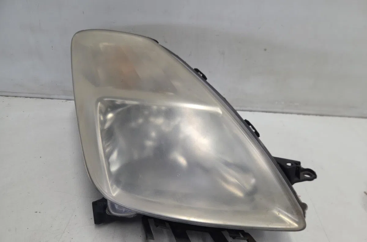 Phare droit TOYOTA PRIUS 2 occasion