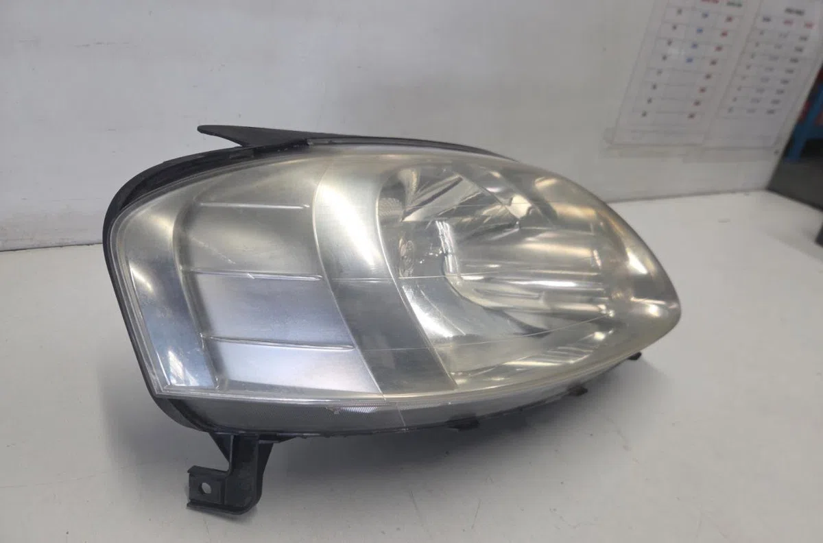 Phare droit VOLKSWAGEN FOX occasion