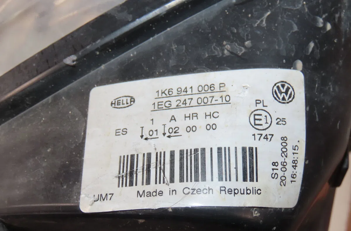 Phare droit Volkswagen GOLF V (1K1) 1.9 tdi (2003-2008) occasion