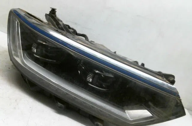 Phare droit Volkswagen PASSAT B8 (3G2, CB2) 1.4 gte hybrid (2015) occasion