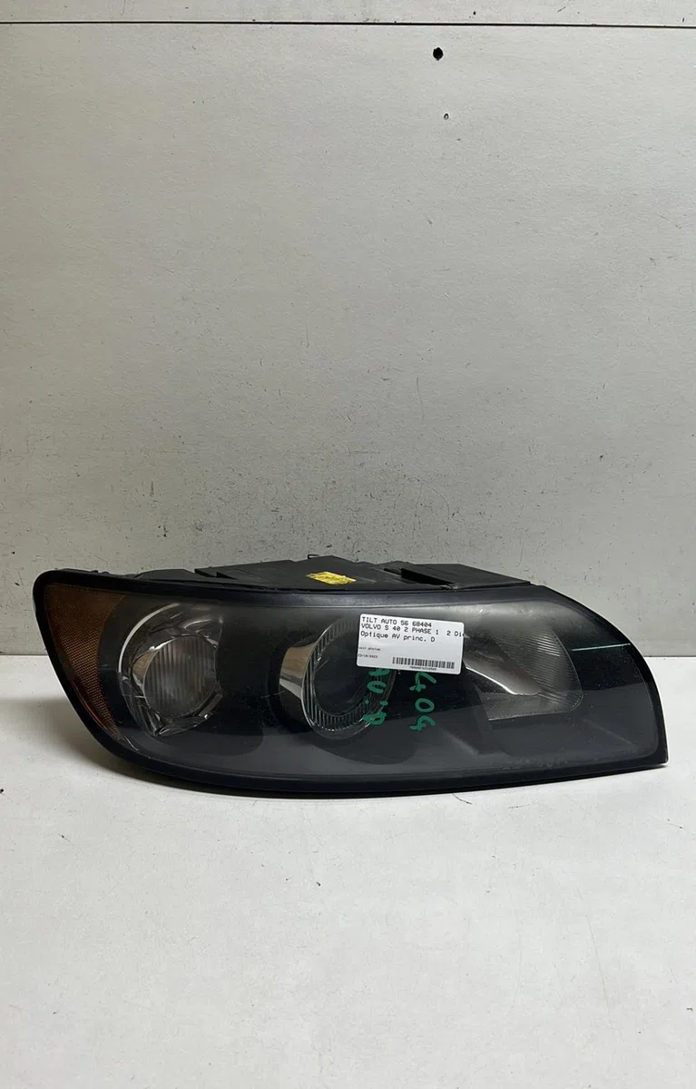 Phare droit Volvo S40 II (544) 2.0 d (2004-2010) occasion