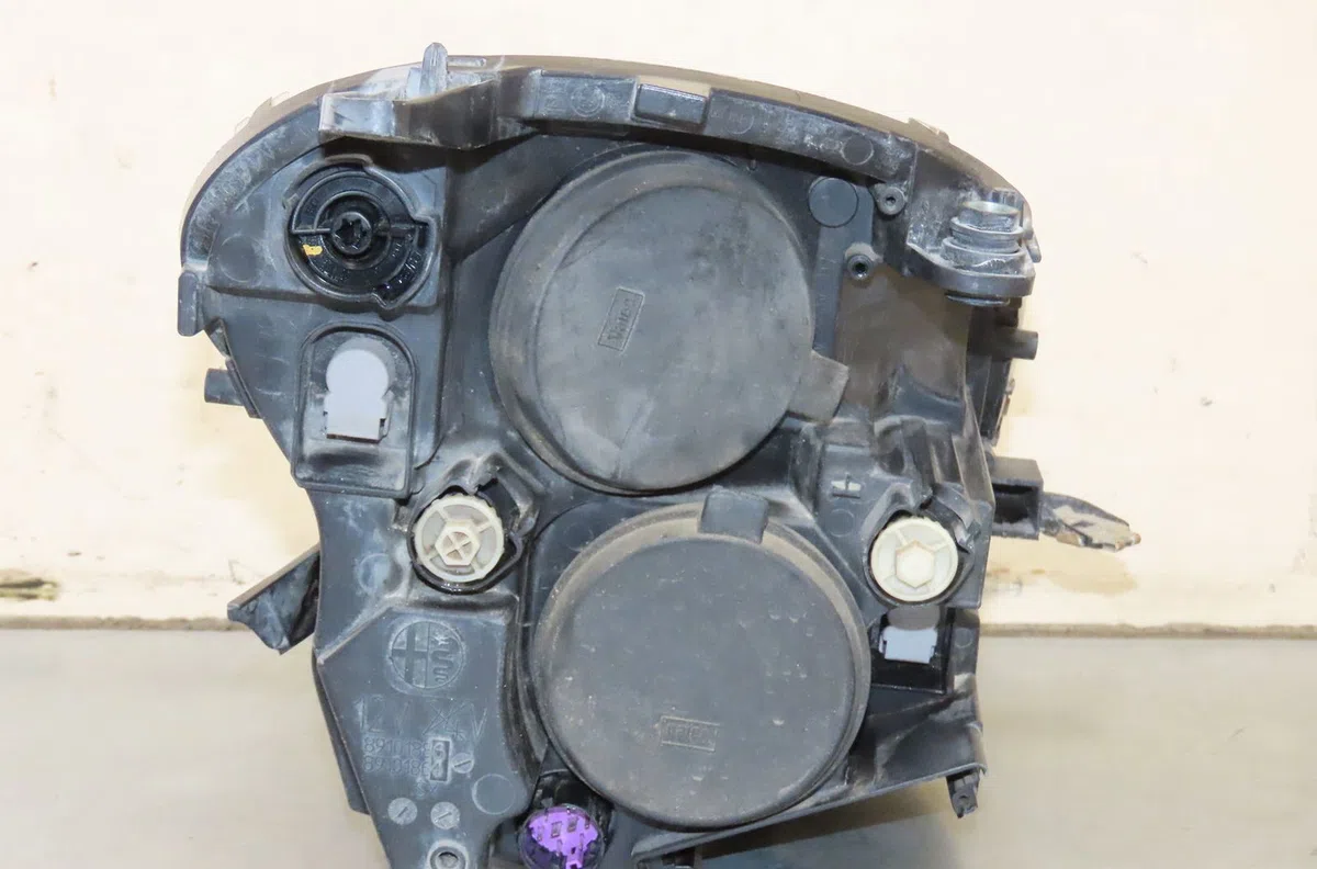Phare gauche Alfa romeo MITO (955_) 1.4 (955axb1b) (2008-2013) occasion