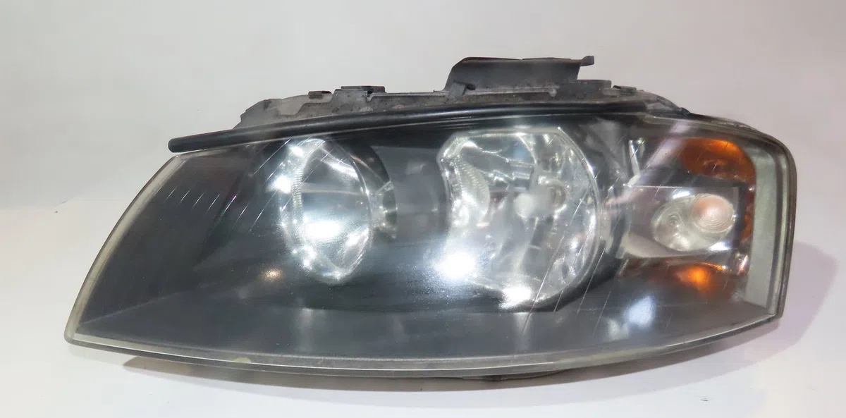 Phare gauche Audi A3 (8P1) 2.0 tdi 16v (2003-2012) 3 portes occasion