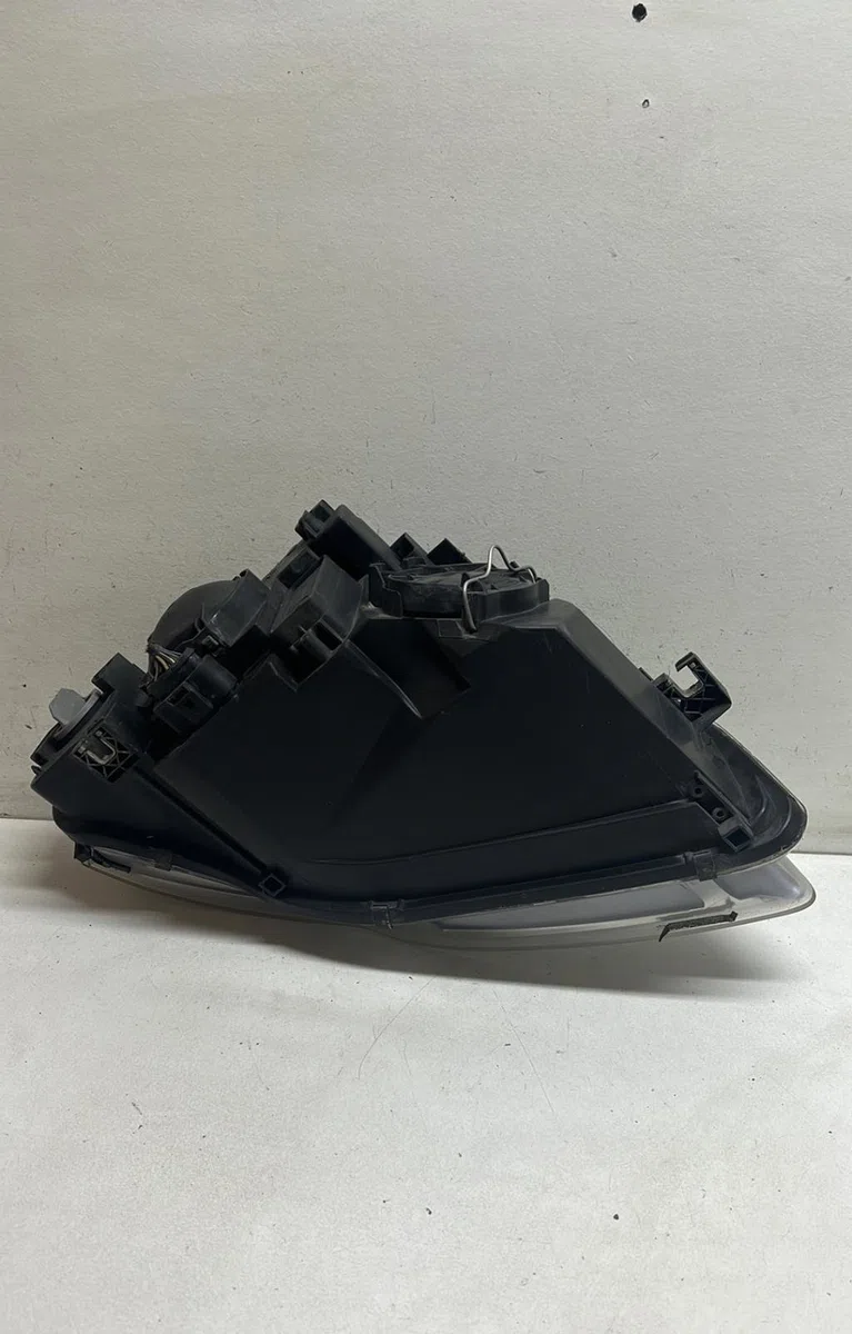 Phare gauche Audi A4 B7 Avant (8ED) 1.9 tdi (2004-2008) occasion
