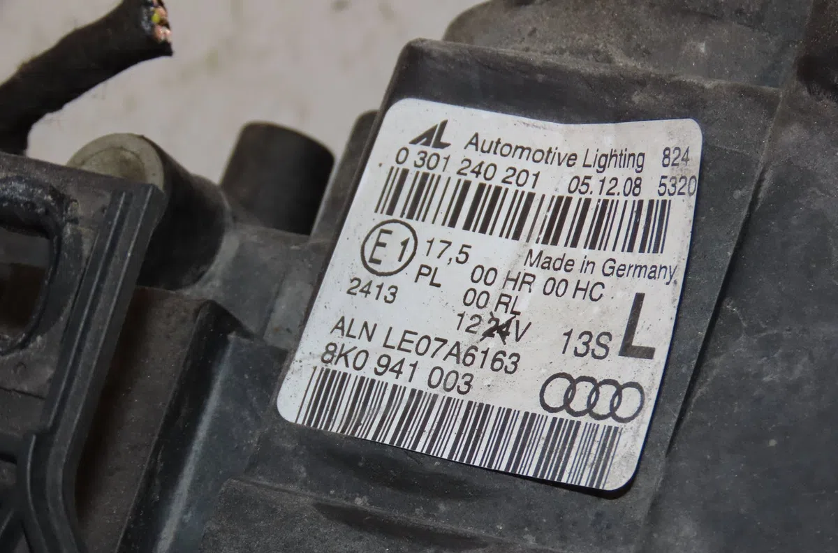 Phare gauche Audi A4 B8 Avant (8K5) 2.0 tdi quattro (2011-2015) occasion