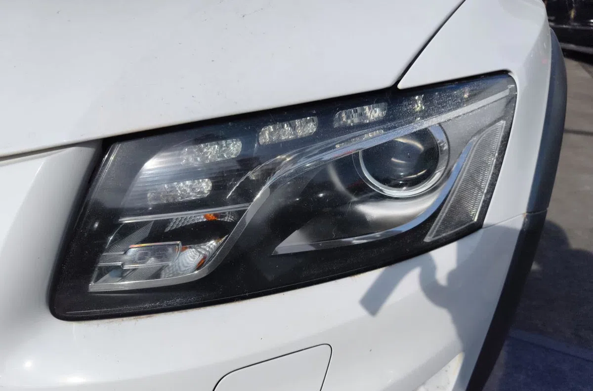 Phare gauche Audi Q5 (8RB) 3.0 tdi quattro (2008-2017) occasion