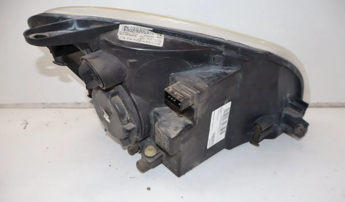 Phare gauche Citroen BERLINGO - BERLINGO FIRST Camionnette-Monospace (M_) 1.6 hdi 75 (mb9hw) (2005-2011) 3 portes occasi