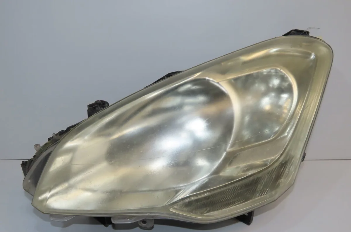 Phare gauche Citroen BERLINGO Camionnette-Monospace (B9) 1.6 hdi 90 16v (2008) 3 portes occasion