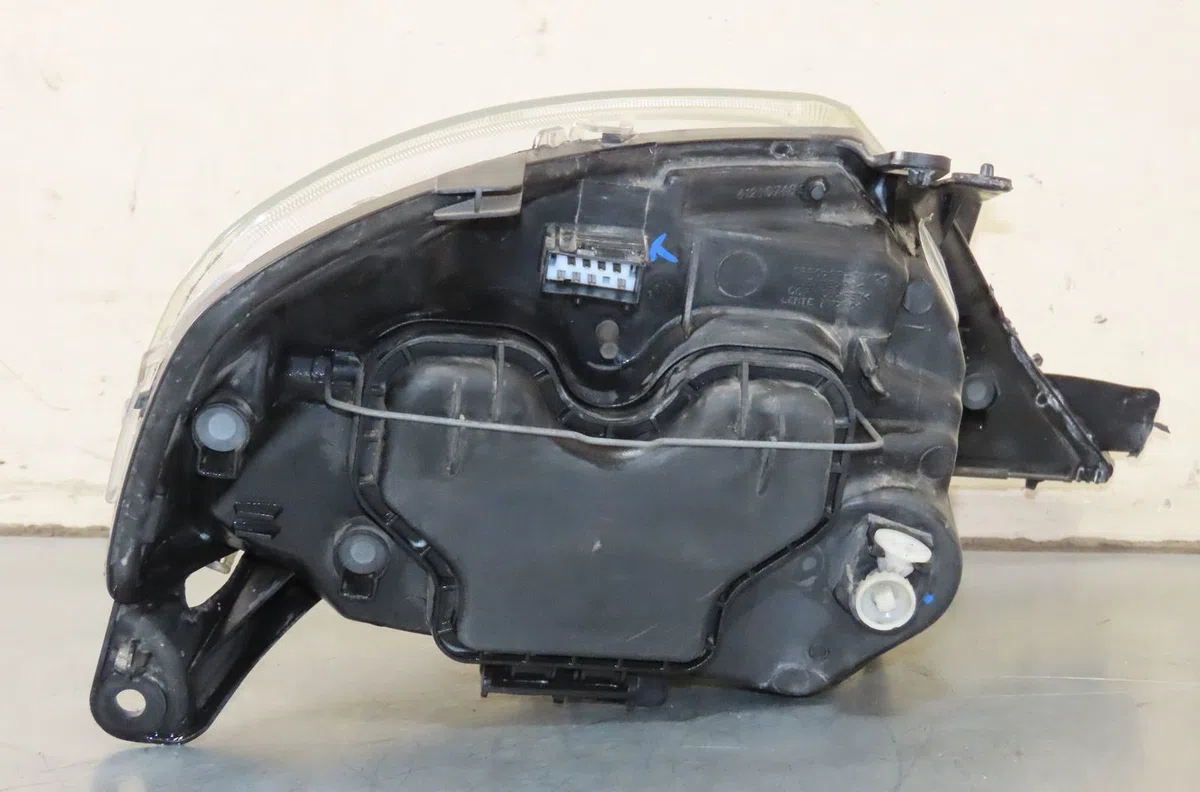 Phare gauche Citroen C3 I (FC_, FN_) 1.4 hdi (2003-2011) 5 portes occasion