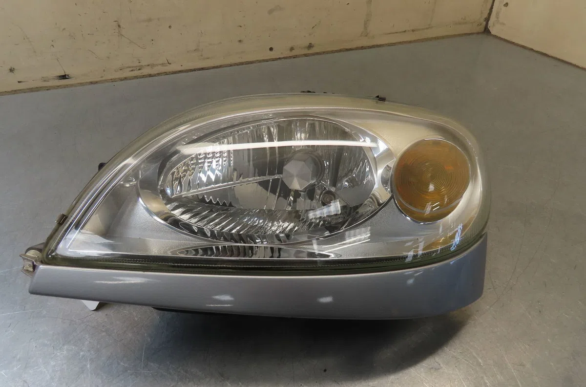 Phare gauche Citroen SAXO (S0, S1) 1.4 vts (1996-2003) occasion