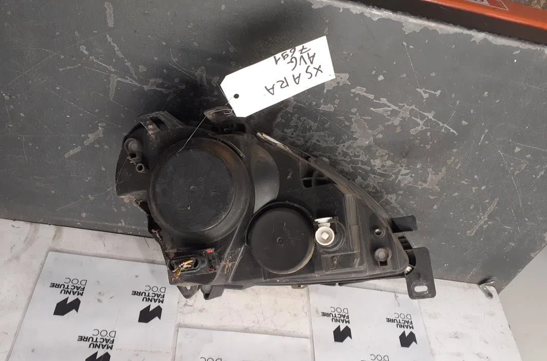 Phare gauche Citroen XSARA (N1) 1.9 d (1997-2000) 5 portes occasion