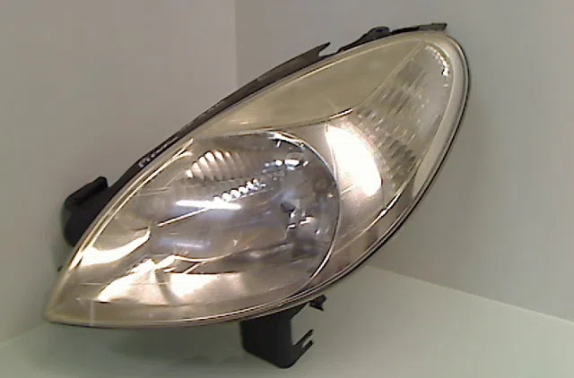 Phare gauche CITROEN XSARA PICASSO 1.6 HDI 110ch occasion