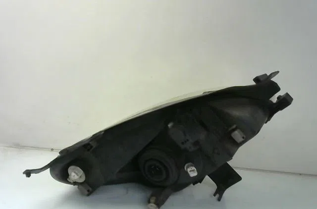 Phare gauche Citroen XSARA PICASSO (N68) 2.0 hdi (1999-2011) 5 portes occasion