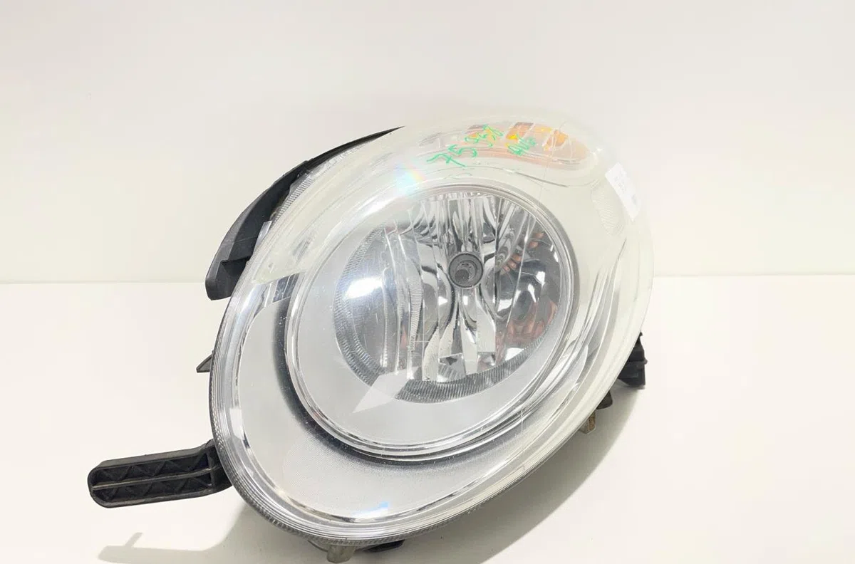 Phare gauche Fiat 500L (351_, 352_) 1.3 d multijet (199lxy1a, 199lxy11) (2012) occasion