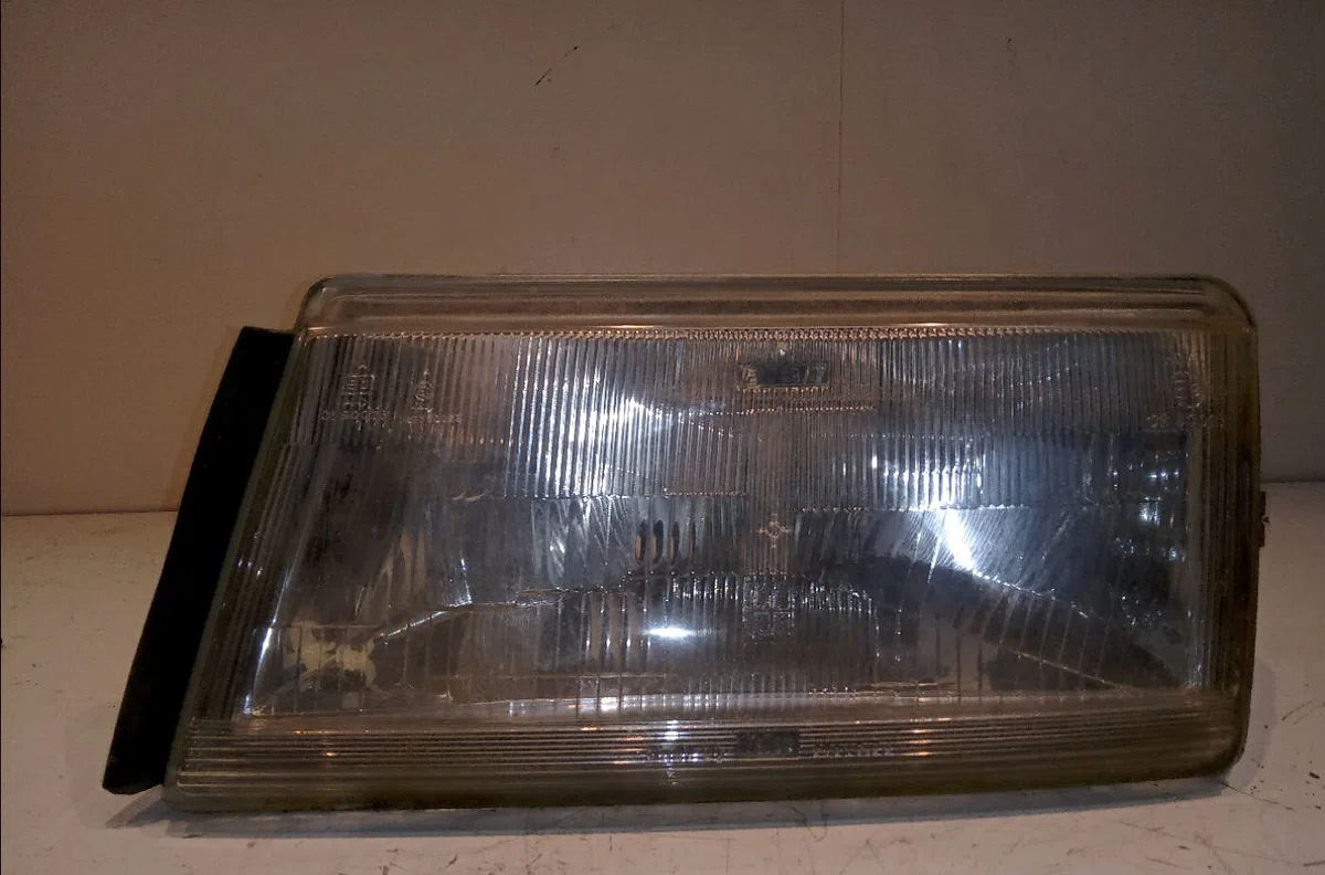 Phare gauche Fiat CROMA (154_) 1900 turbo d i.d. (1992-1996) occasion