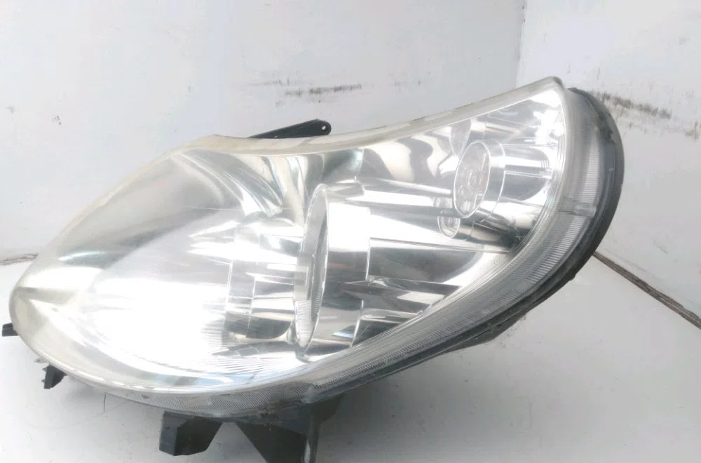 Phare gauche Fiat DUCATO Camion plate-forme-Châssis (250_) 100 multijet 2,2 d (2006) occasion