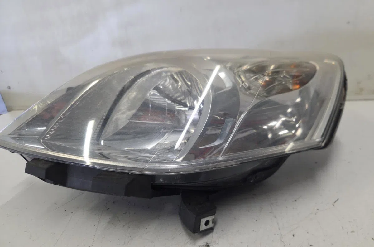 Phare gauche FIAT FIORINO 3 PHASE 1 occasion