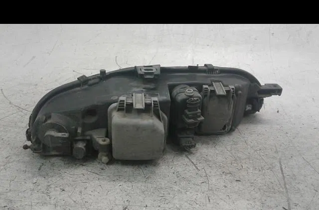 Phare gauche Fiat MAREA (185_) 1.6 100 16v (1996-2002) occasion