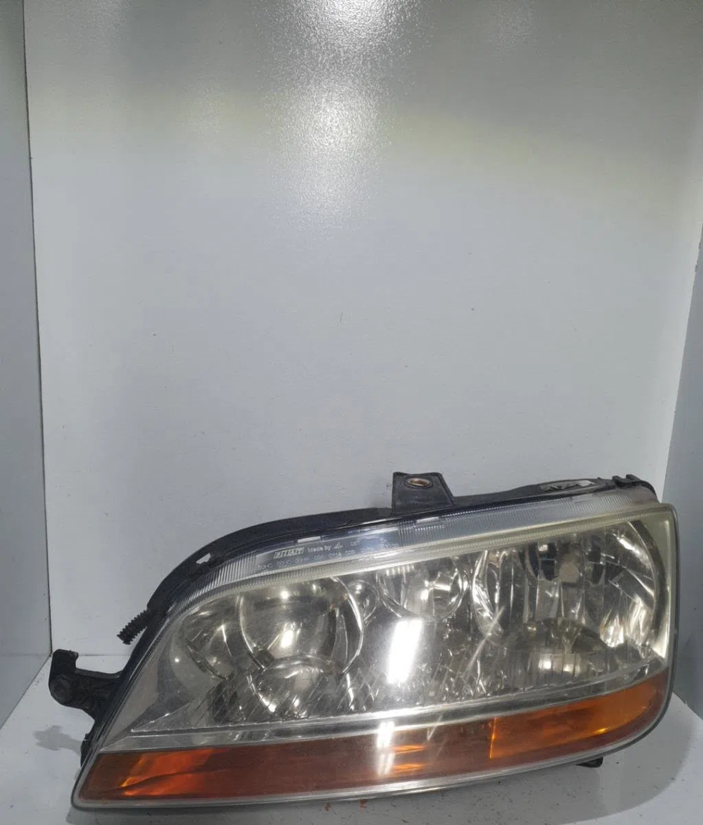 Phare gauche FIAT MULTIPLA PHASE 2 occasion