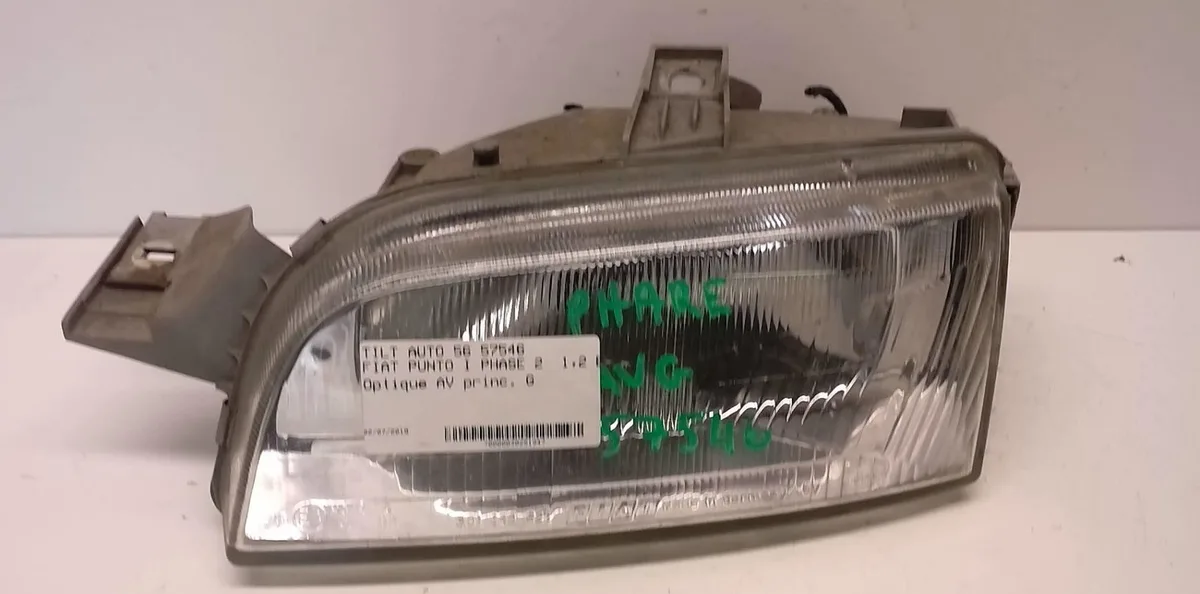 Phare gauche Fiat PUNTO (176_) 60 1.2 (176ap, 176ar, 176aq, 176bb) (1993-1999) occasion
