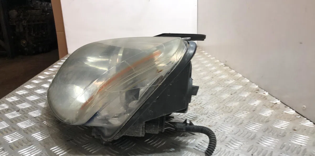 Phare gauche FORD C-MAX 1 PHASE 1 occasion