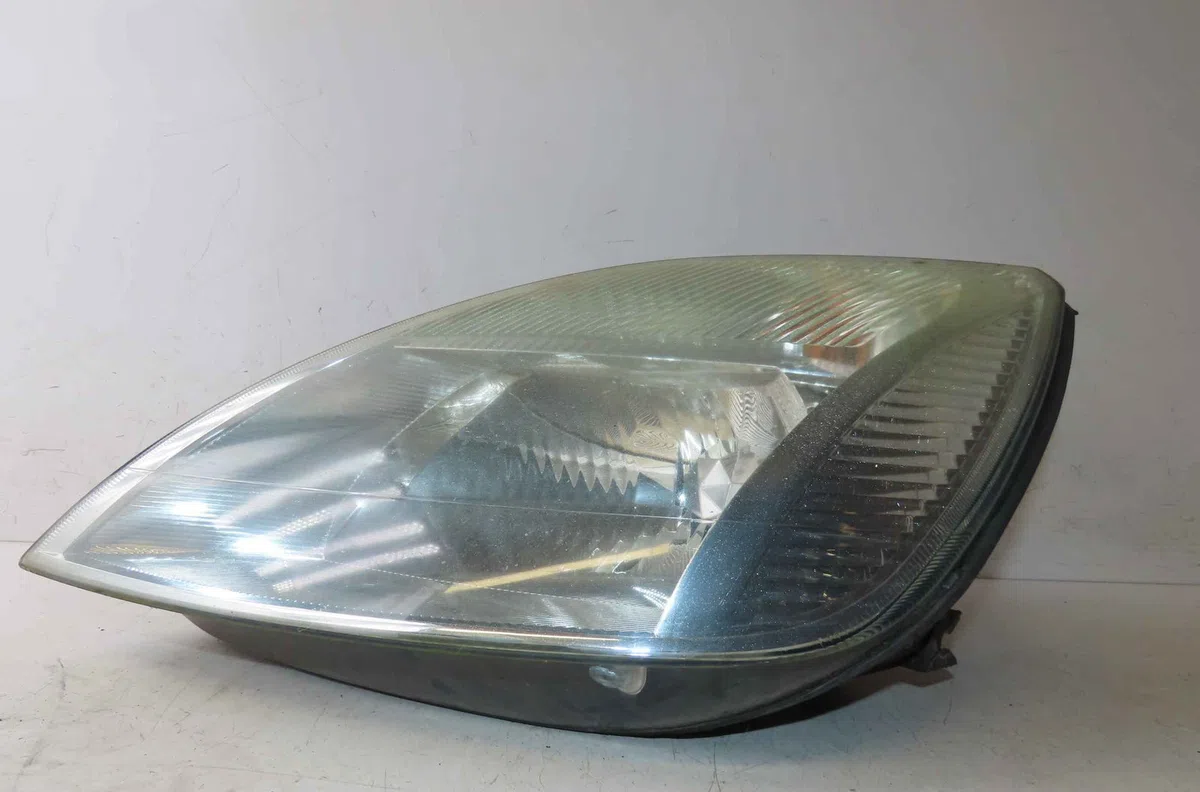 Phare gauche FORD FIESTA V occasion