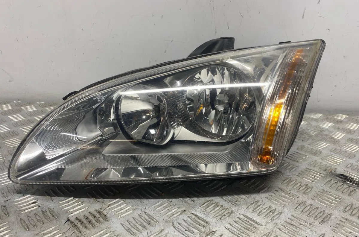Phare gauche FORD FOCUS 2 PHASE 1 occasion