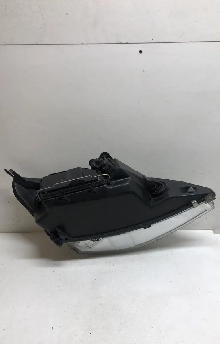 Phare gauche Ford FOCUS I (DAW, DBW) 1.6 16v (1998-2004) occasion