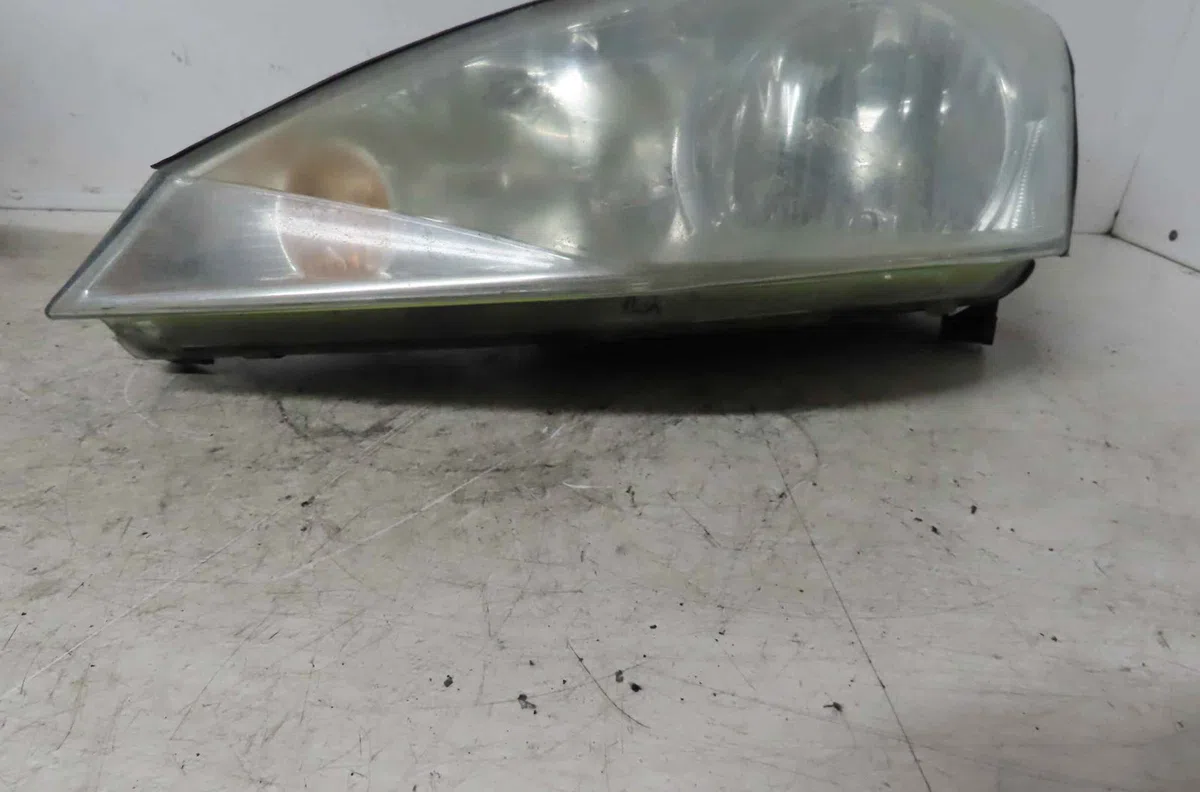 Phare gauche FORD FOCUS I occasion