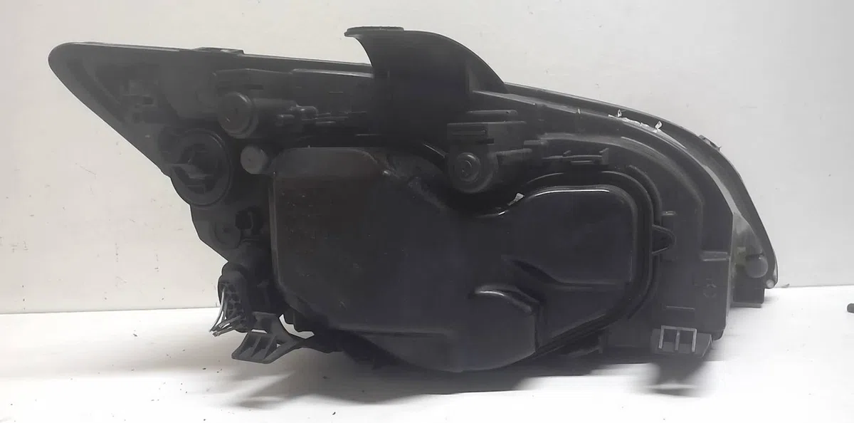 Phare gauche Ford FOCUS II (DA_, HCP, DP) 1.6 ti (2004-2012) occasion