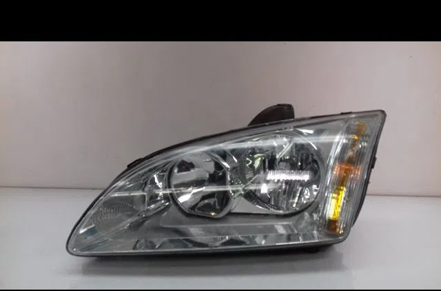 Phare gauche Ford FOCUS II Turnier (DA_, FFS, DS) 1.6 tdci (2004-2012) occasion