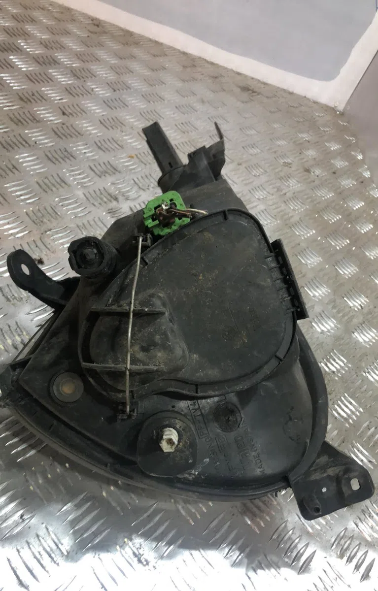 Phare gauche FORD KA 1 PHASE 1 occasion