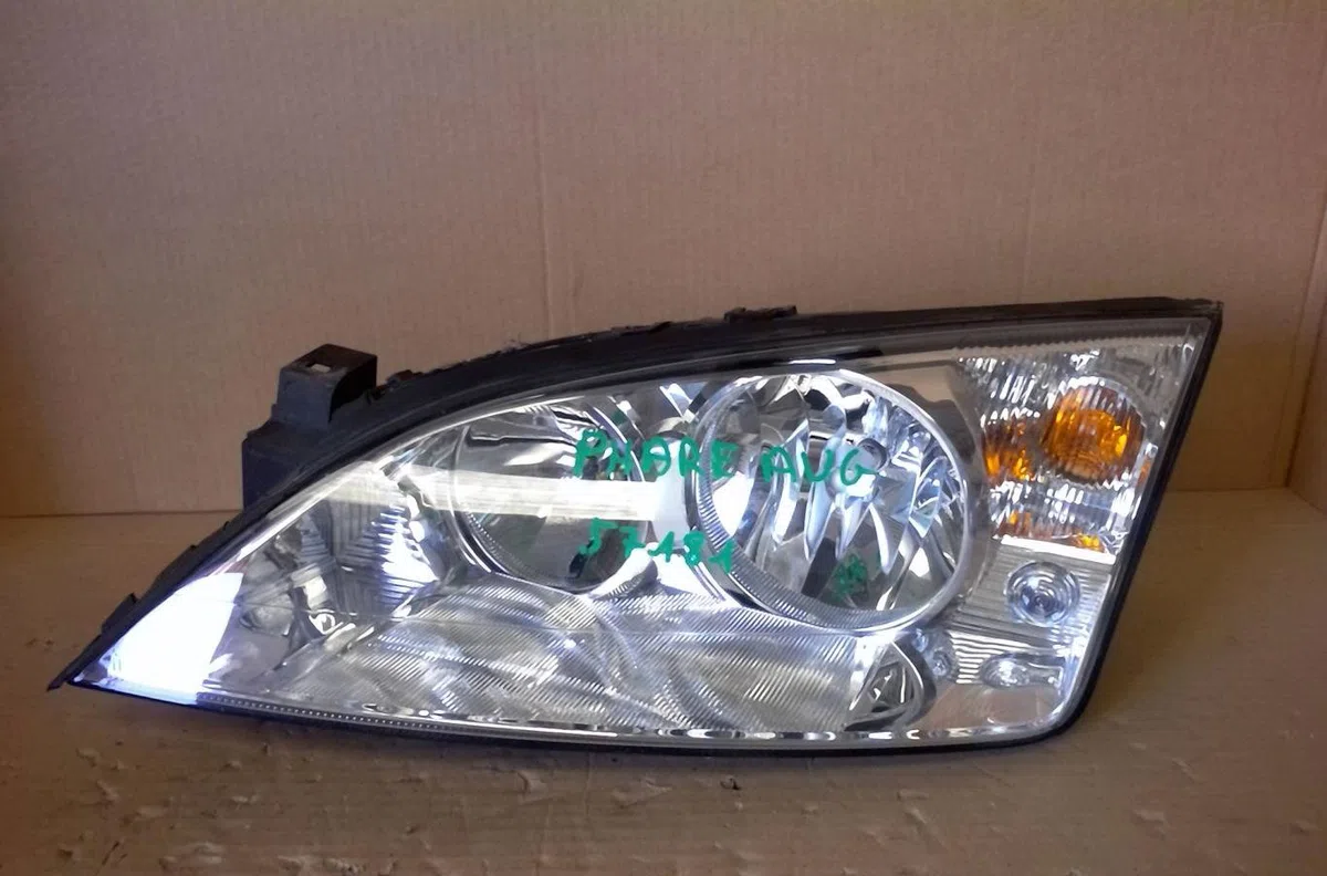 Phare gauche Ford MONDEO III (B5Y) 2.0 16v di - tddi - tdci (2000-2007) occasion