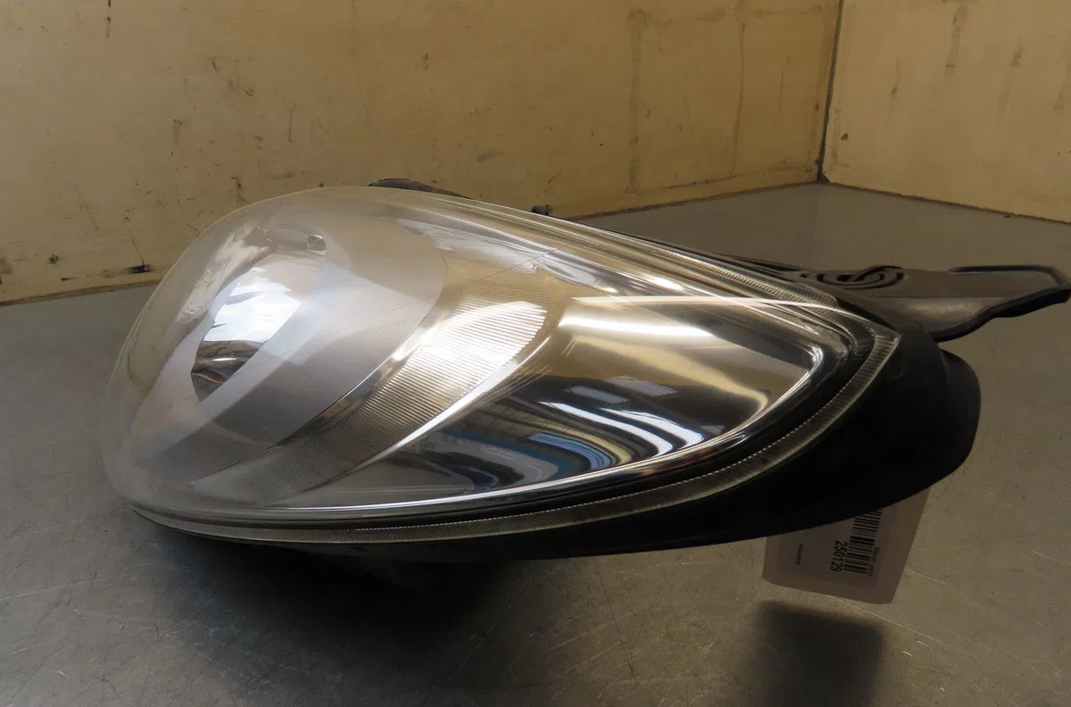 Phare gauche Hyundai I10 I (PA) 1.2 (2011-2013) occasion