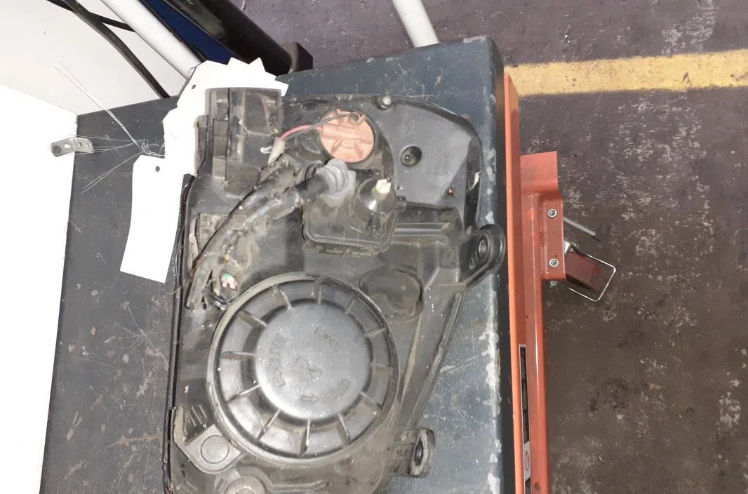 Phare gauche Hyundai SANTA FÉ I (SM) 2.0 crdi 4x4 (2003-2006) occasion