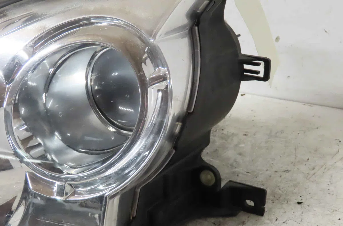 Phare gauche HYUNDAI TERRACAN occasion